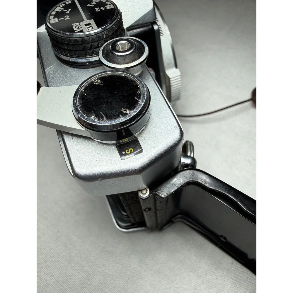Vintage Olympus OM-2 MD 35mm SLR Film Camera Body Chrome Tested READ